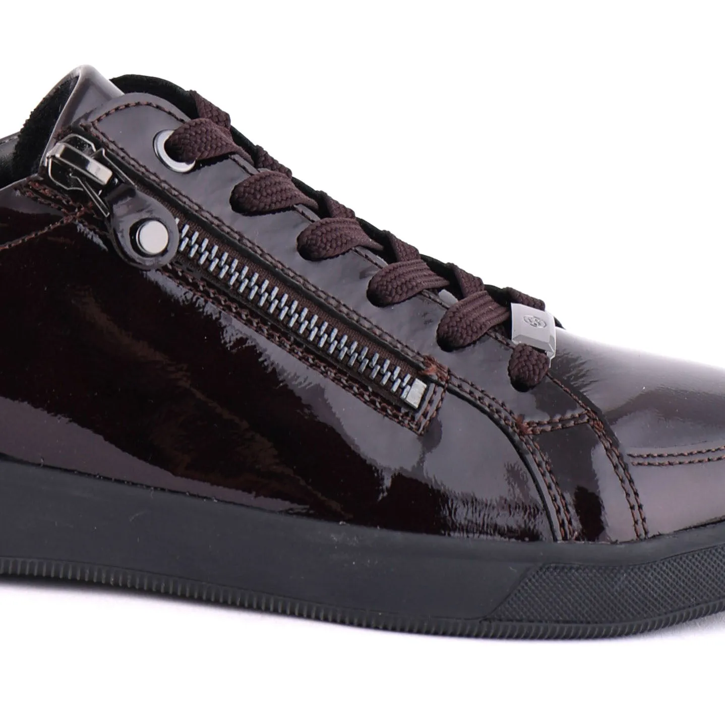 34432 Burgundy Patent