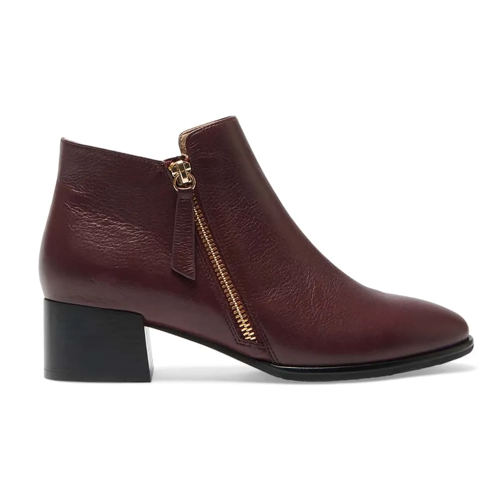 Aaron Boot in Wine Glove Leather