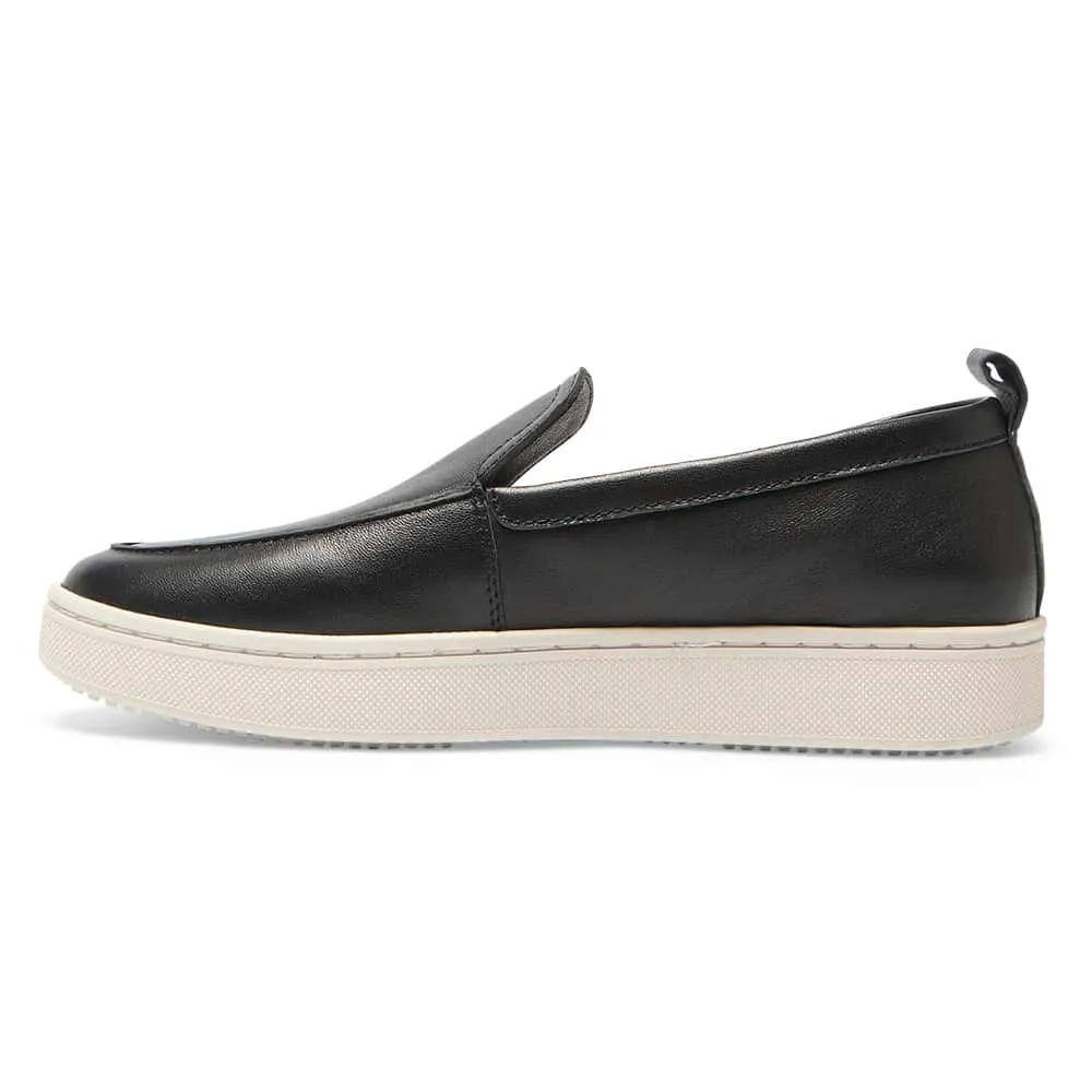 Angus Loafer in Black Leather