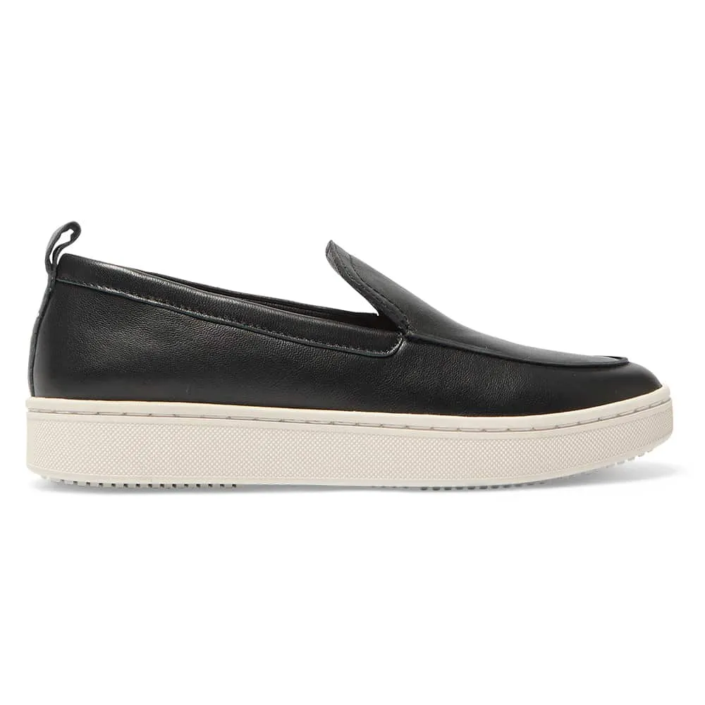 Angus Loafer in Black Leather