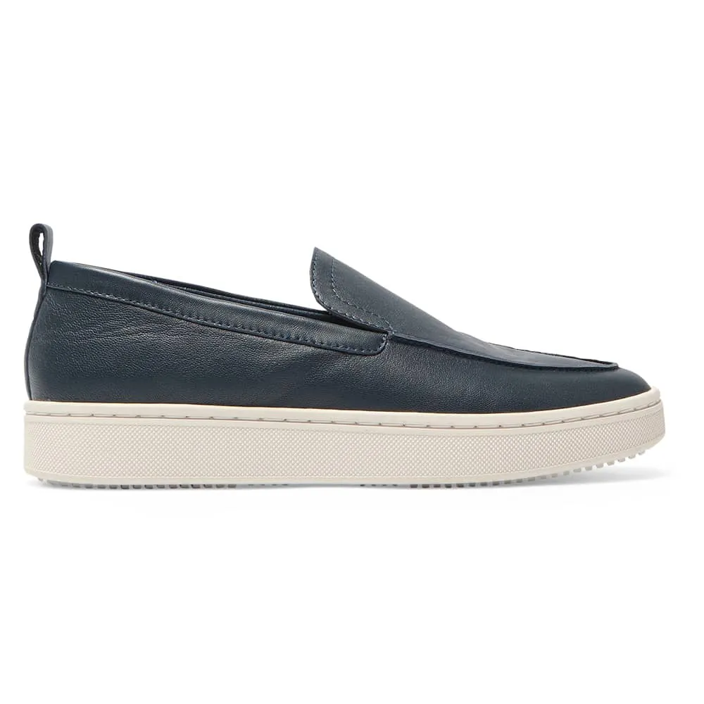 Angus Loafer in Navy Leather