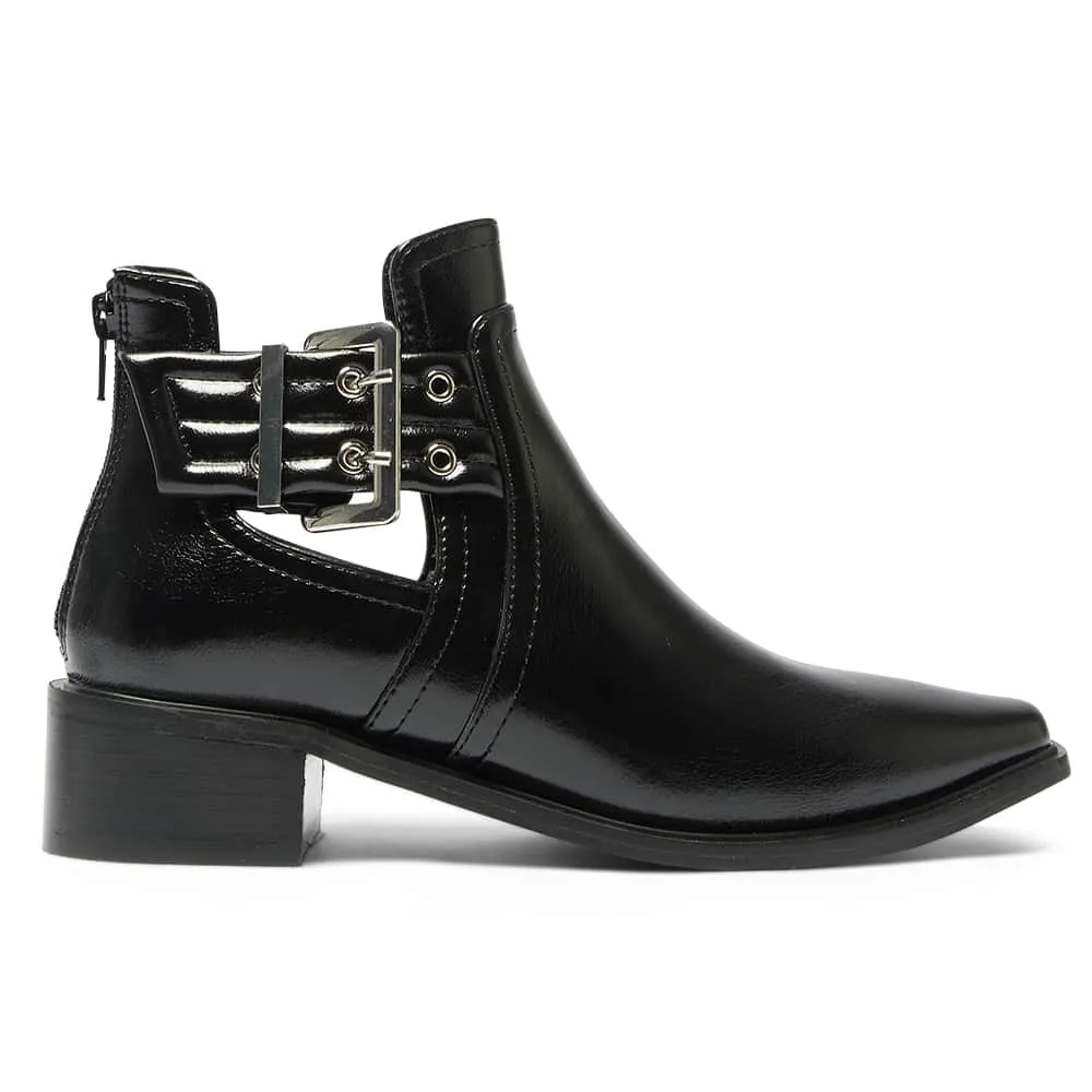 Arizona Boot in Black Crinkle Patent