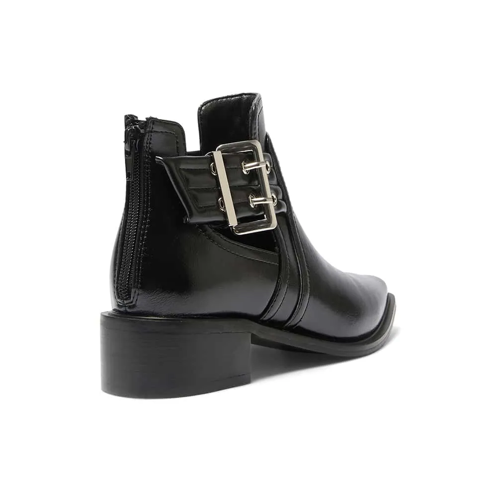 Arizona Boot in Black Crinkle Patent