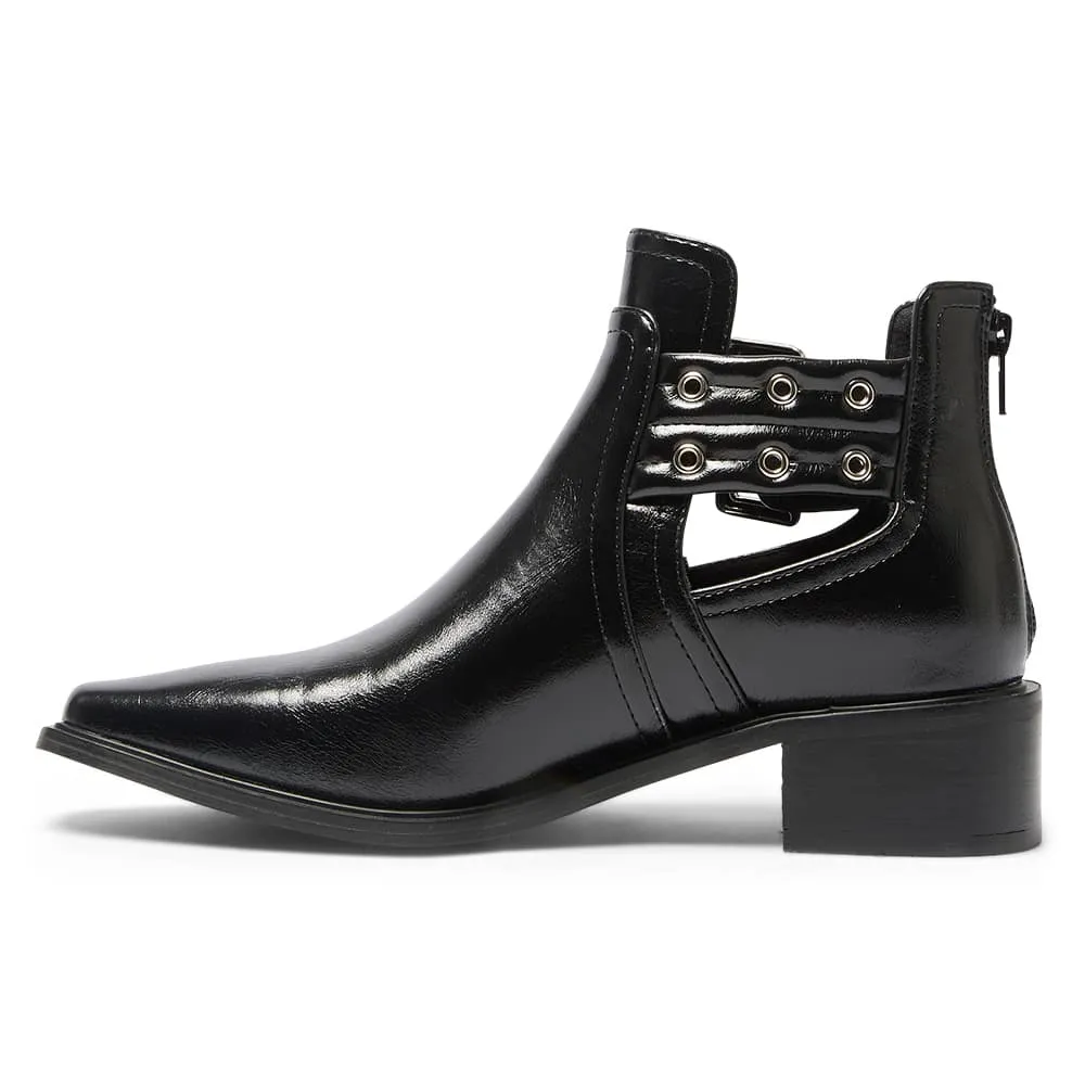 Arizona Boot in Black Crinkle Patent