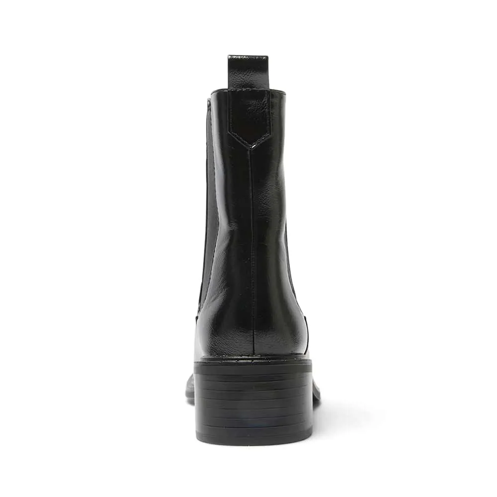 Bedford Boot in Black Crinkle
