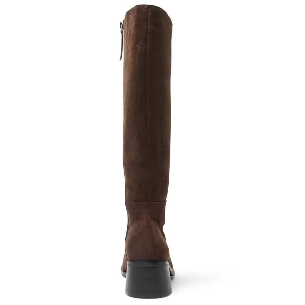 Carson Boot in Chocolate Micro