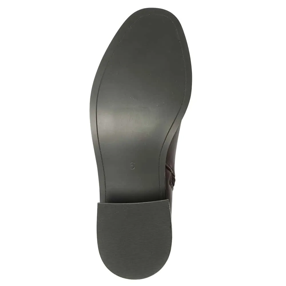 Carson Boot in Chocolate