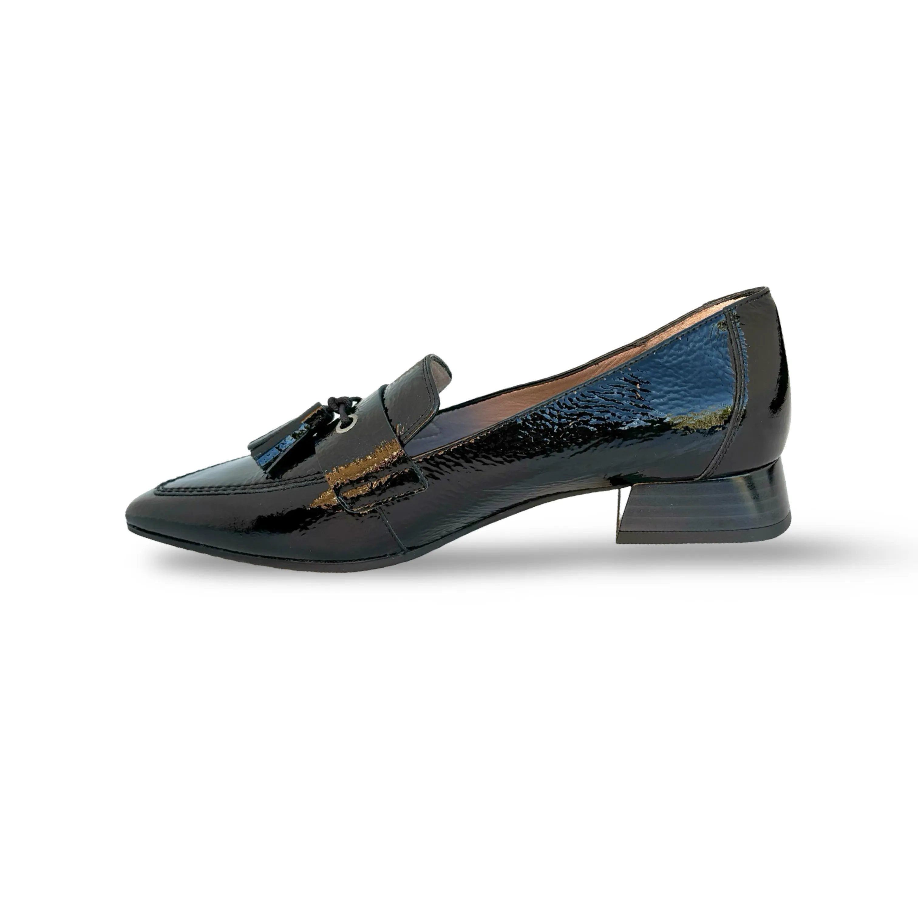 Dali Black Tassel Flat
