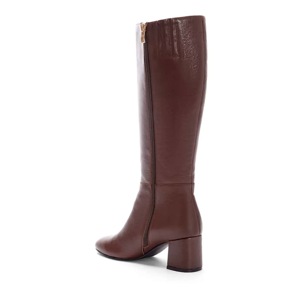 Debut Boot in Chocolate Glove Leather