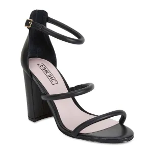Demand Heel in Black Leather