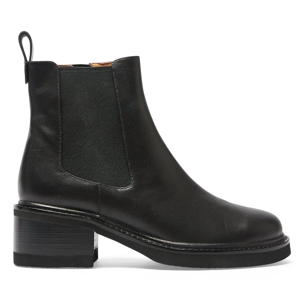 Detroit Boot in Black Leather