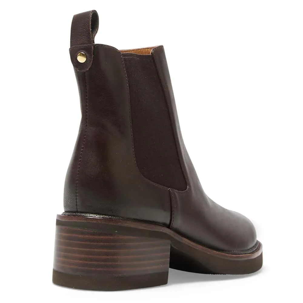 Detroit Boot in Chocolate Glove Leather