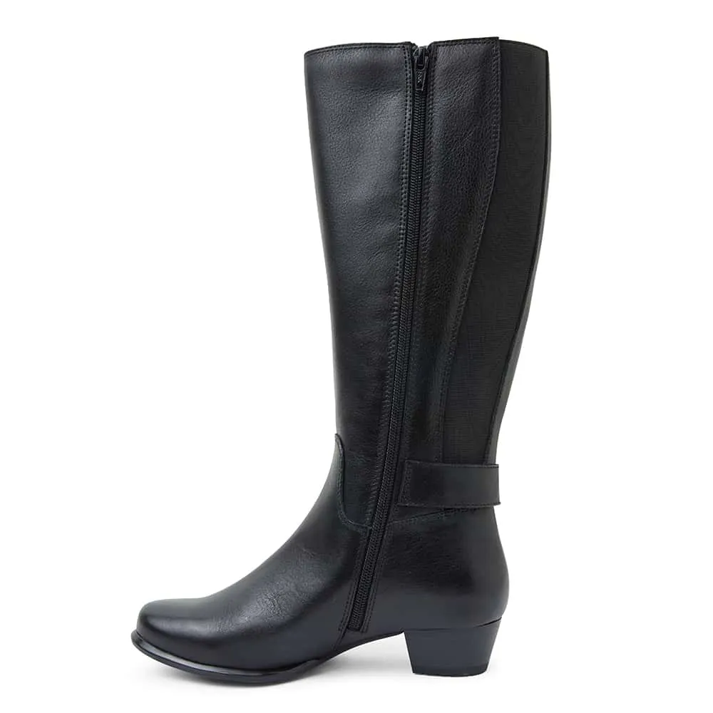 Diesel Boot in Black Leather