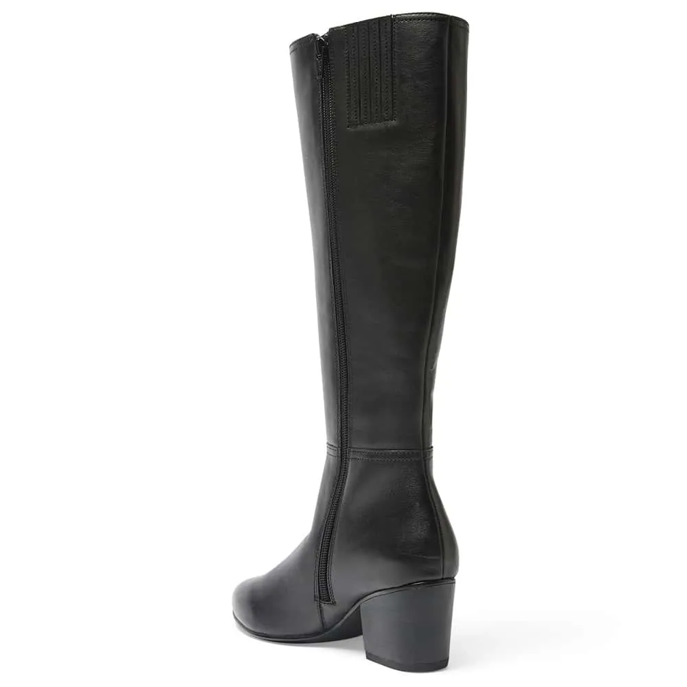 Drake Boot in Black Leather