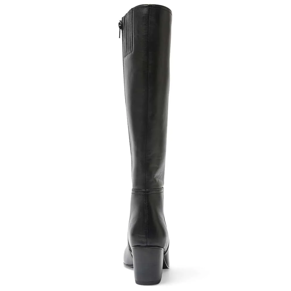 Drake Boot in Black Leather