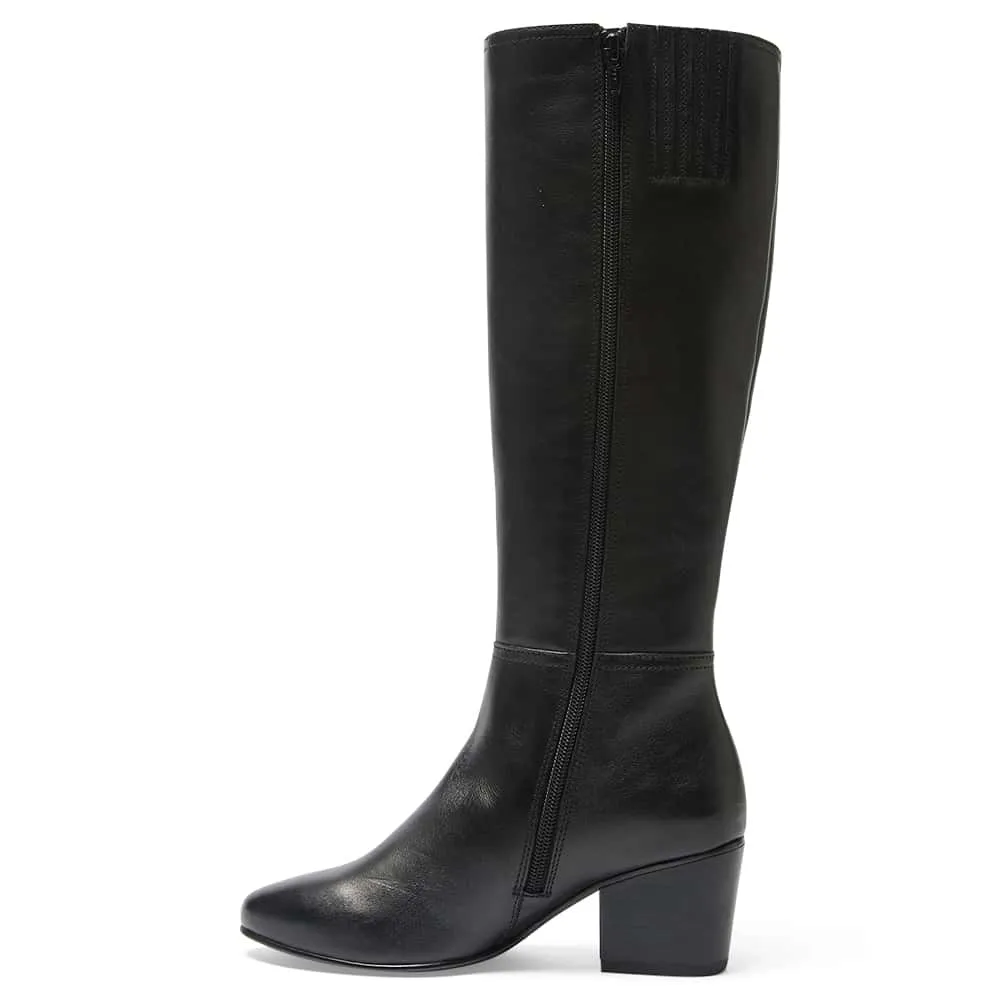 Drake Boot in Black Leather