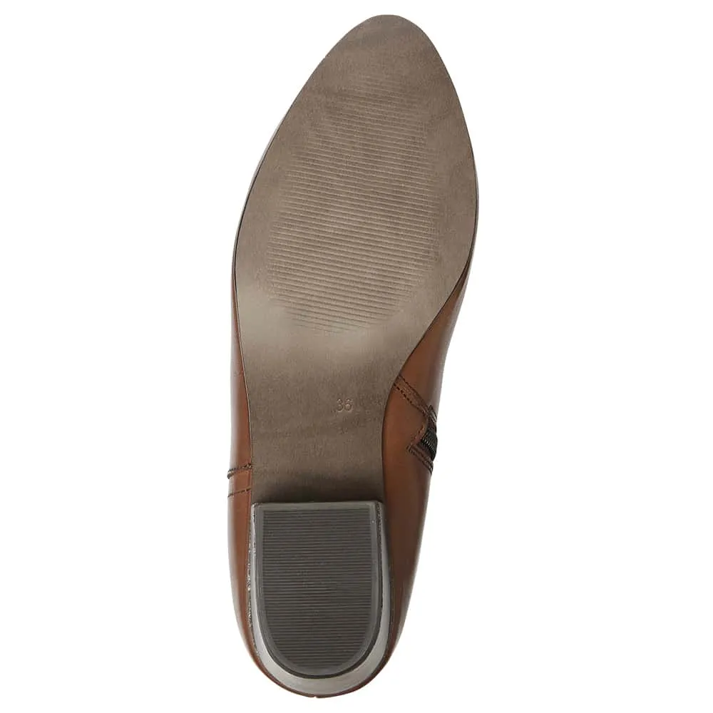 Drake Boot in Brown Leather