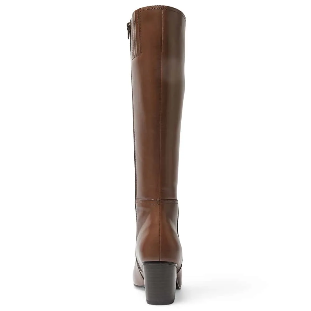 Drake Boot in Brown Leather