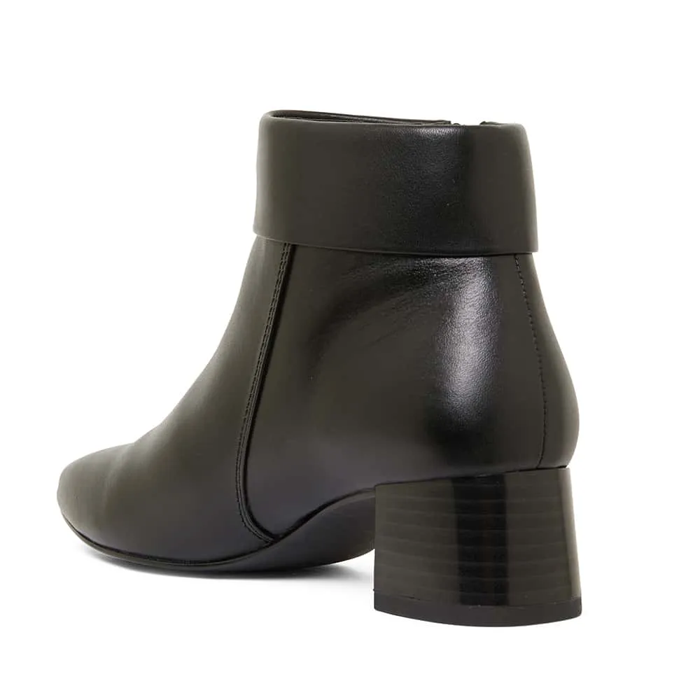 Edward Boot in Black Leather