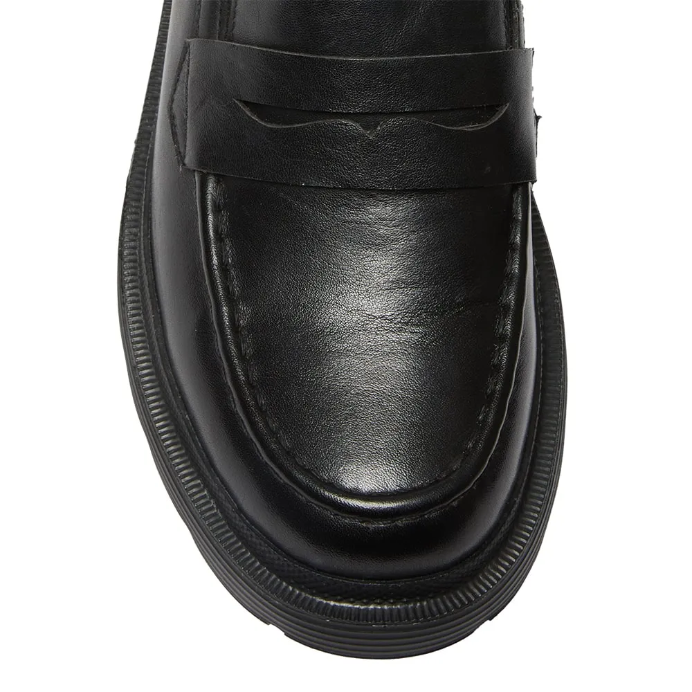 Eleanor Loafer in Black Leather