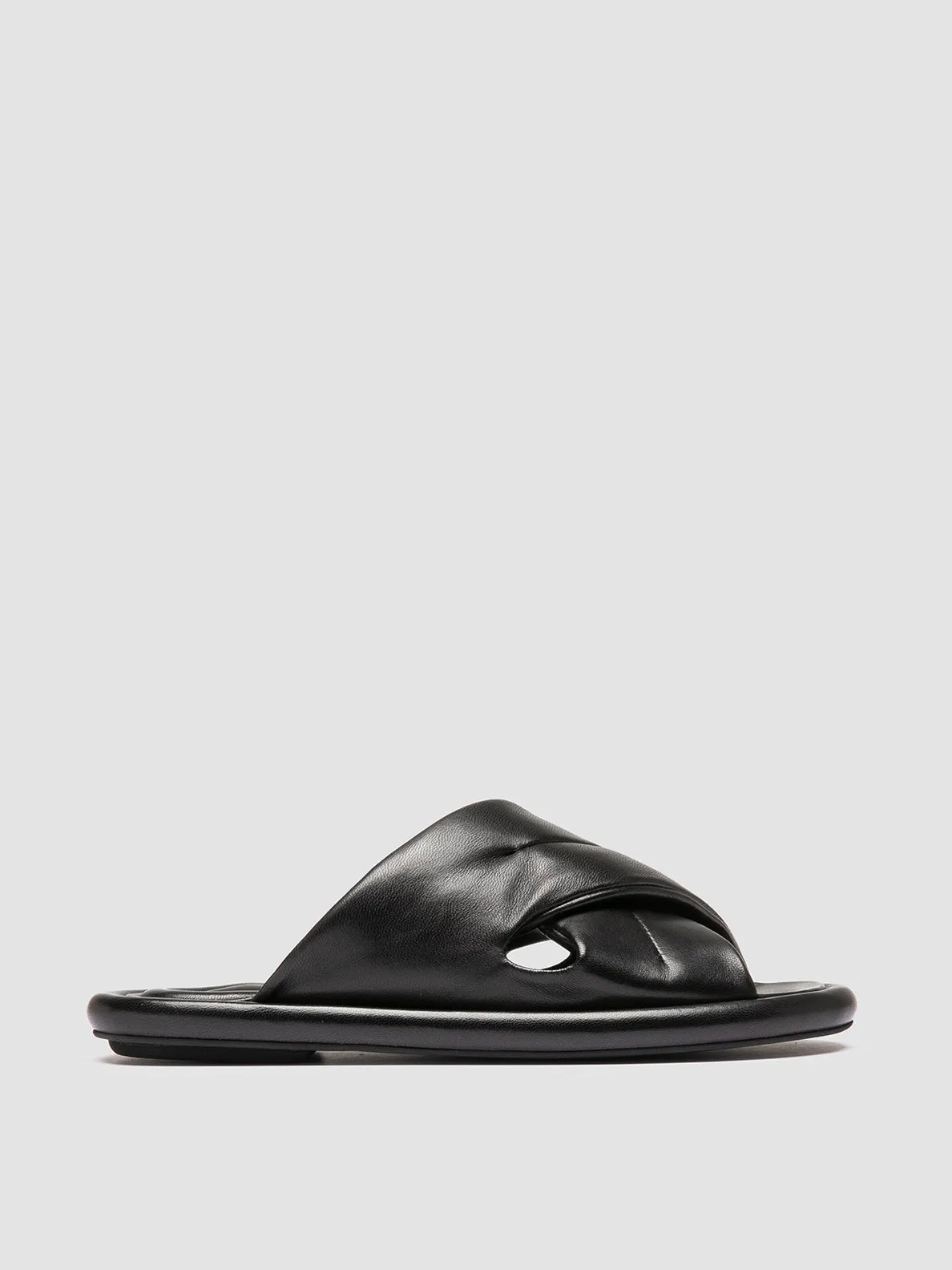 ESTENS 108 - Black Leather Slide