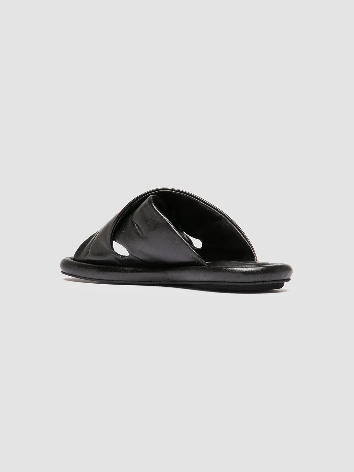 ESTENS 108 - Black Leather Slide