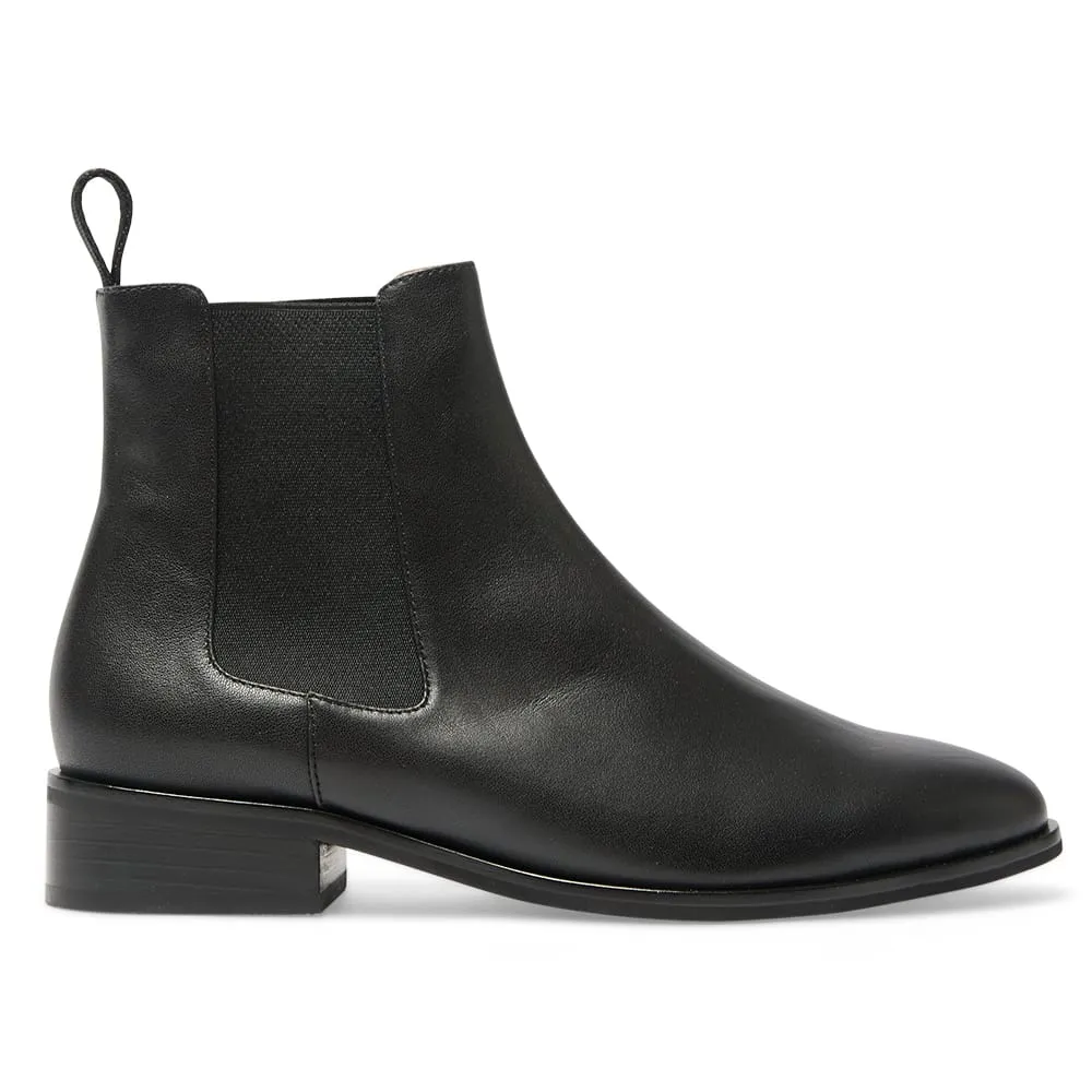 Fitzroy Boot in Black Leather