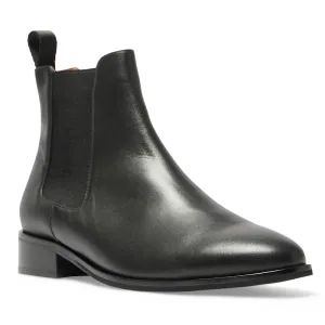 Fitzroy Boot in Black Leather