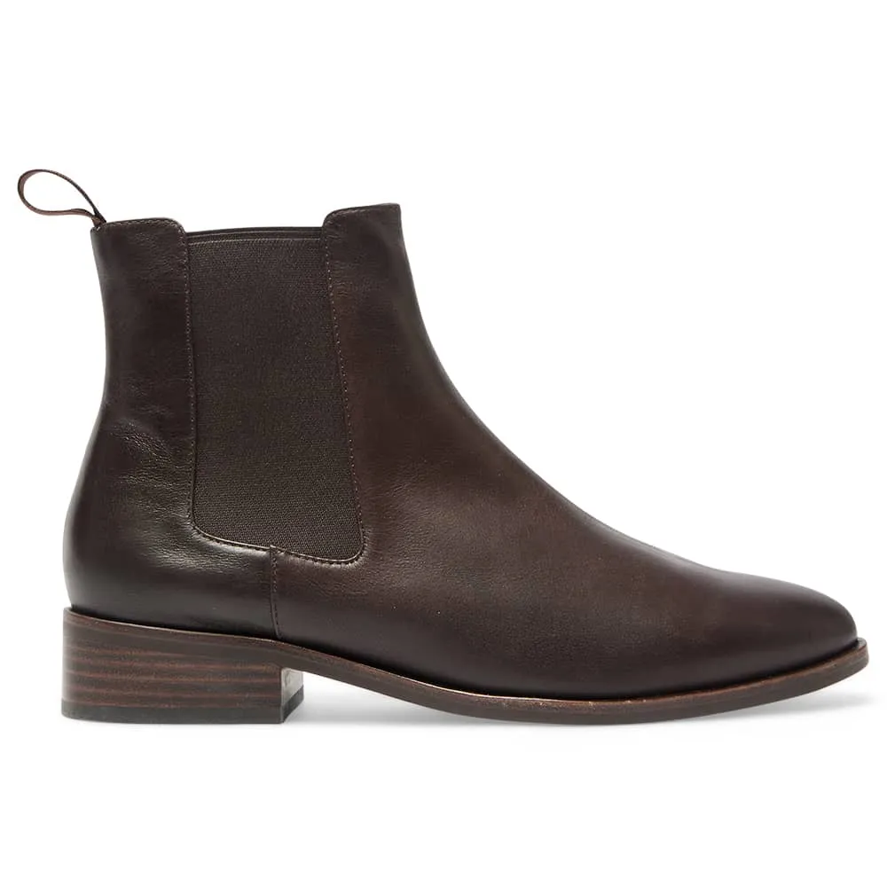 Fitzroy Boot in Chocolate Glove Leather