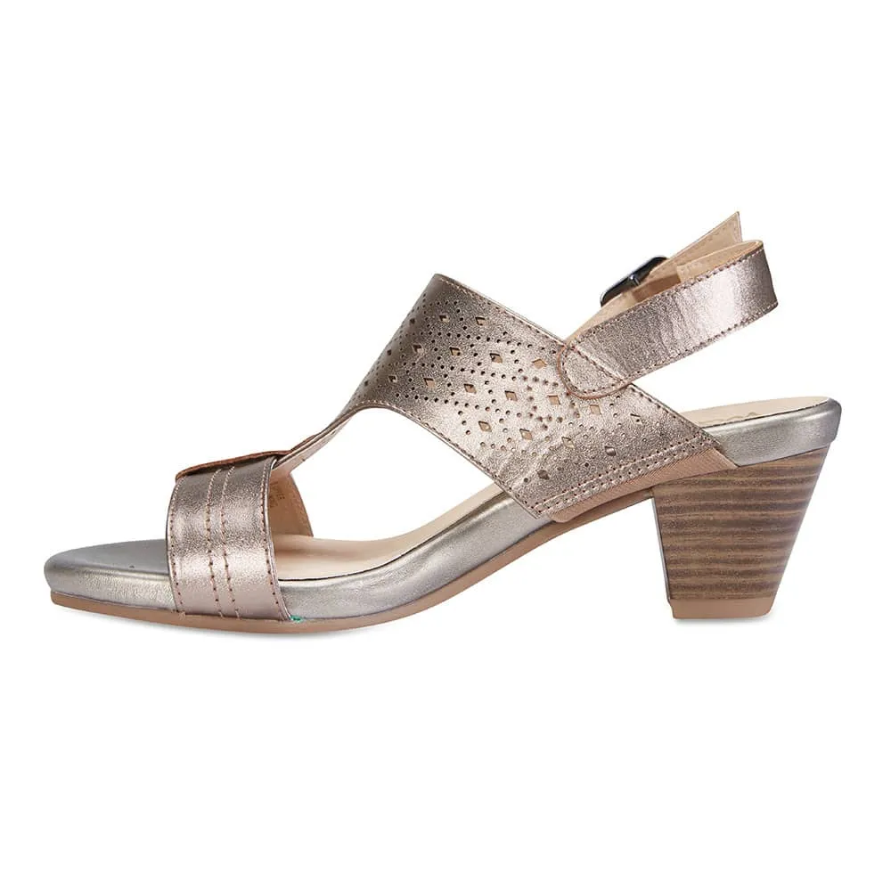 Fonda Heel in Pewter Leather