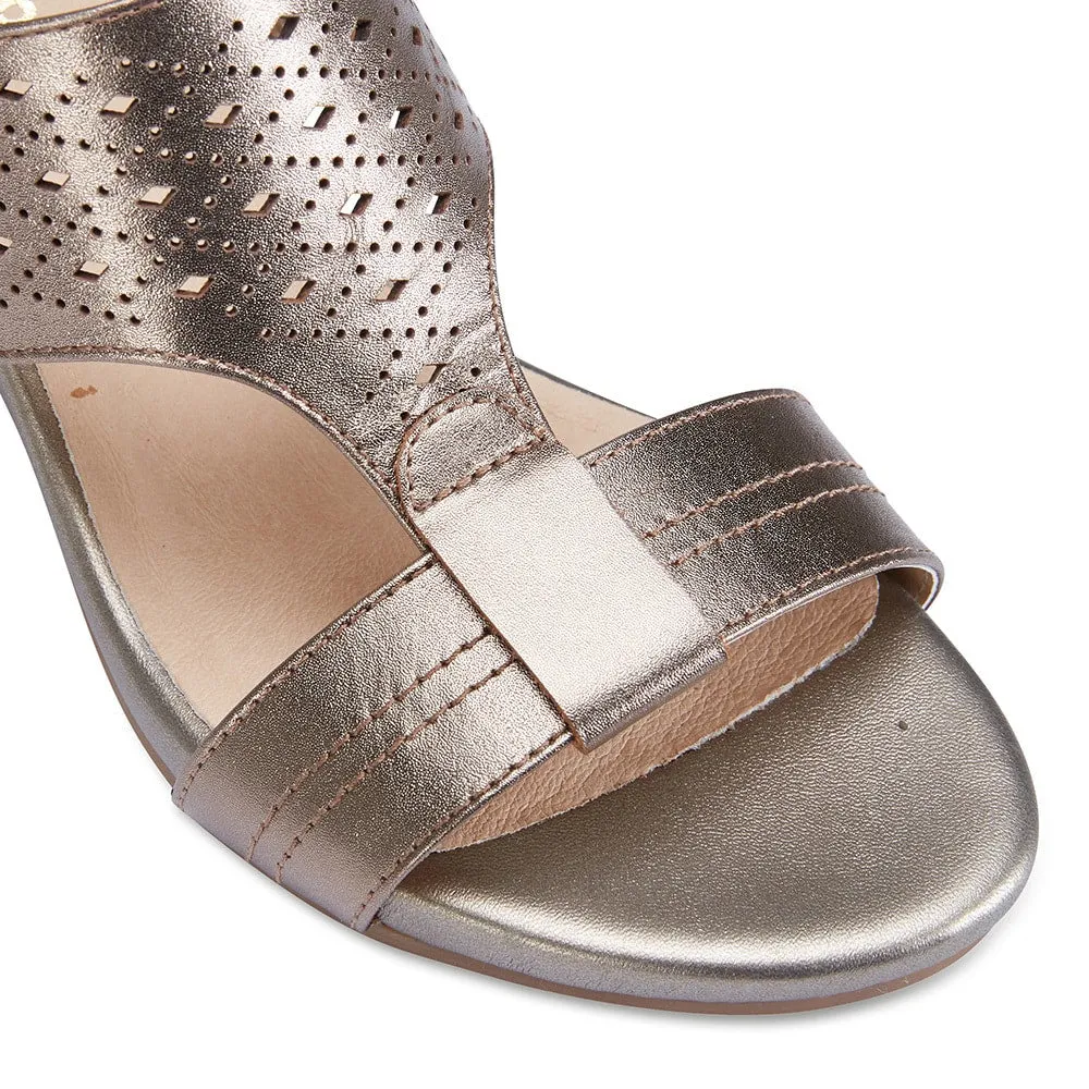 Fonda Heel in Pewter Leather