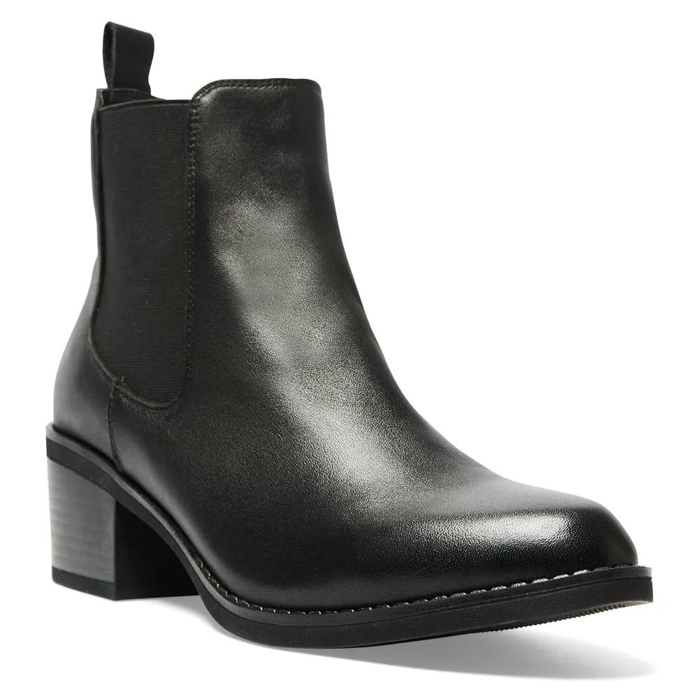Franklin Boot in Black Leather
