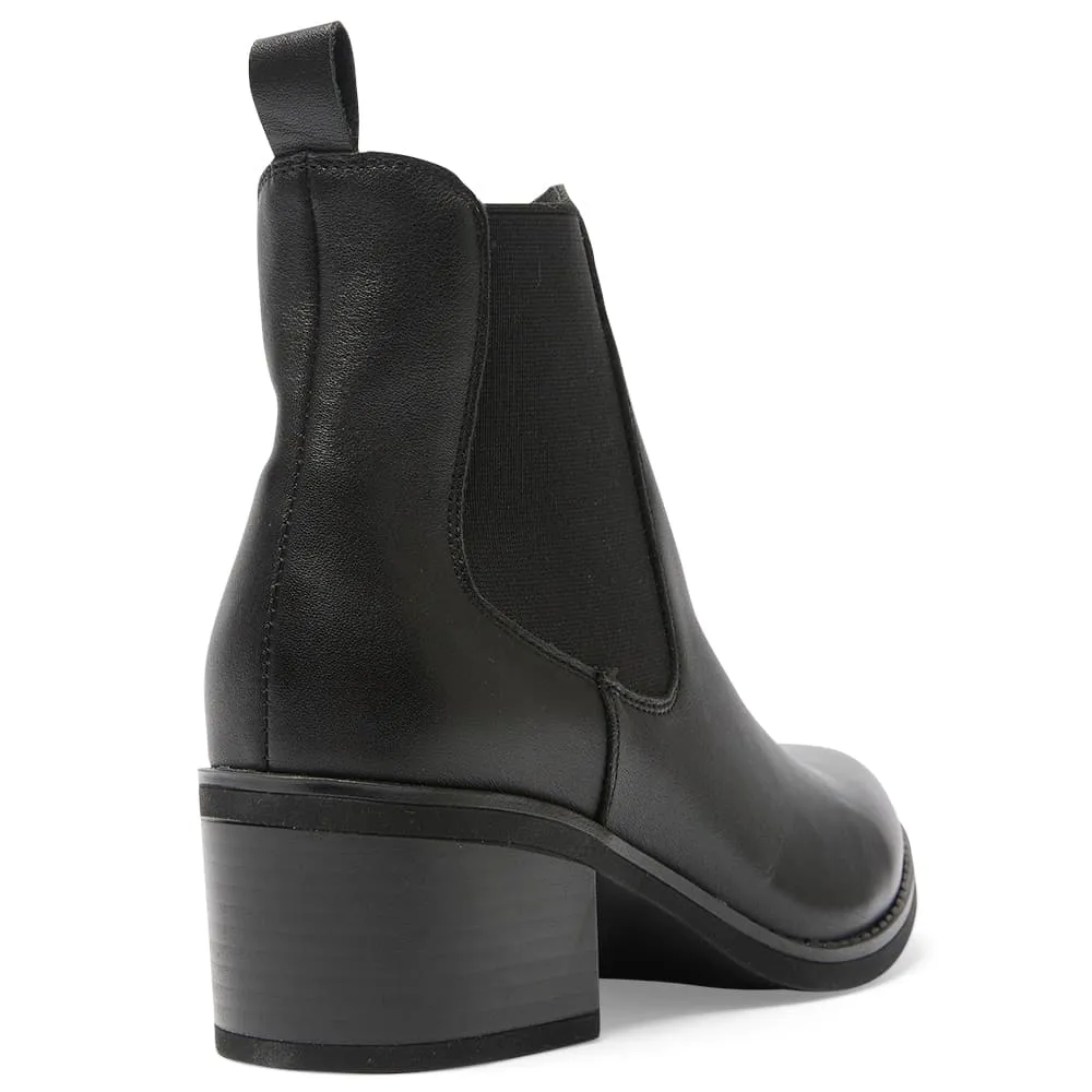 Franklin Boot in Black Leather