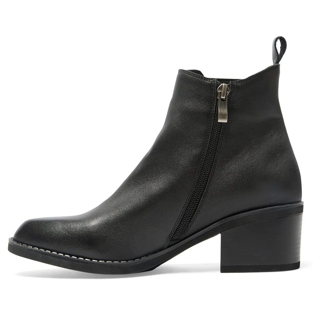 Franklin Boot in Black Leather
