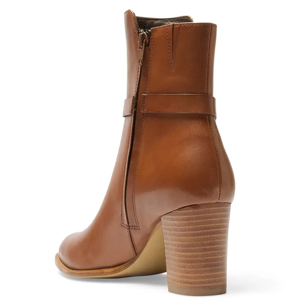 Gemini Boot in Mid Brown Leather