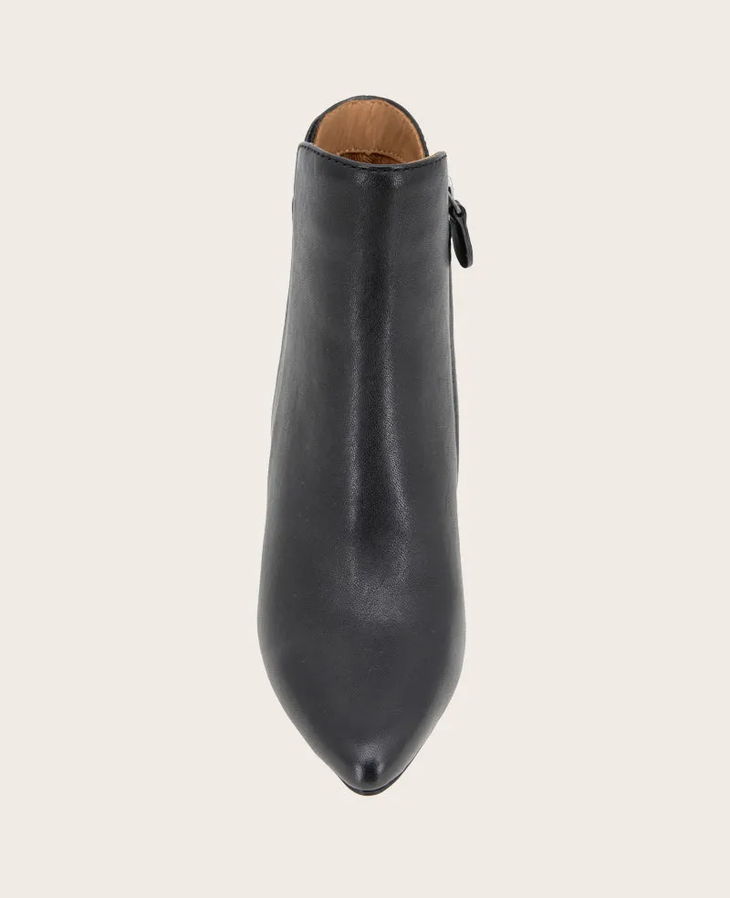 GENTLE SOULS - Danbury Leather Double Gore Heel Boot