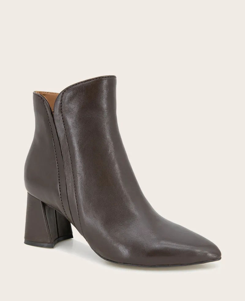 GENTLE SOULS - Danbury Leather Double Gore Heel Boot