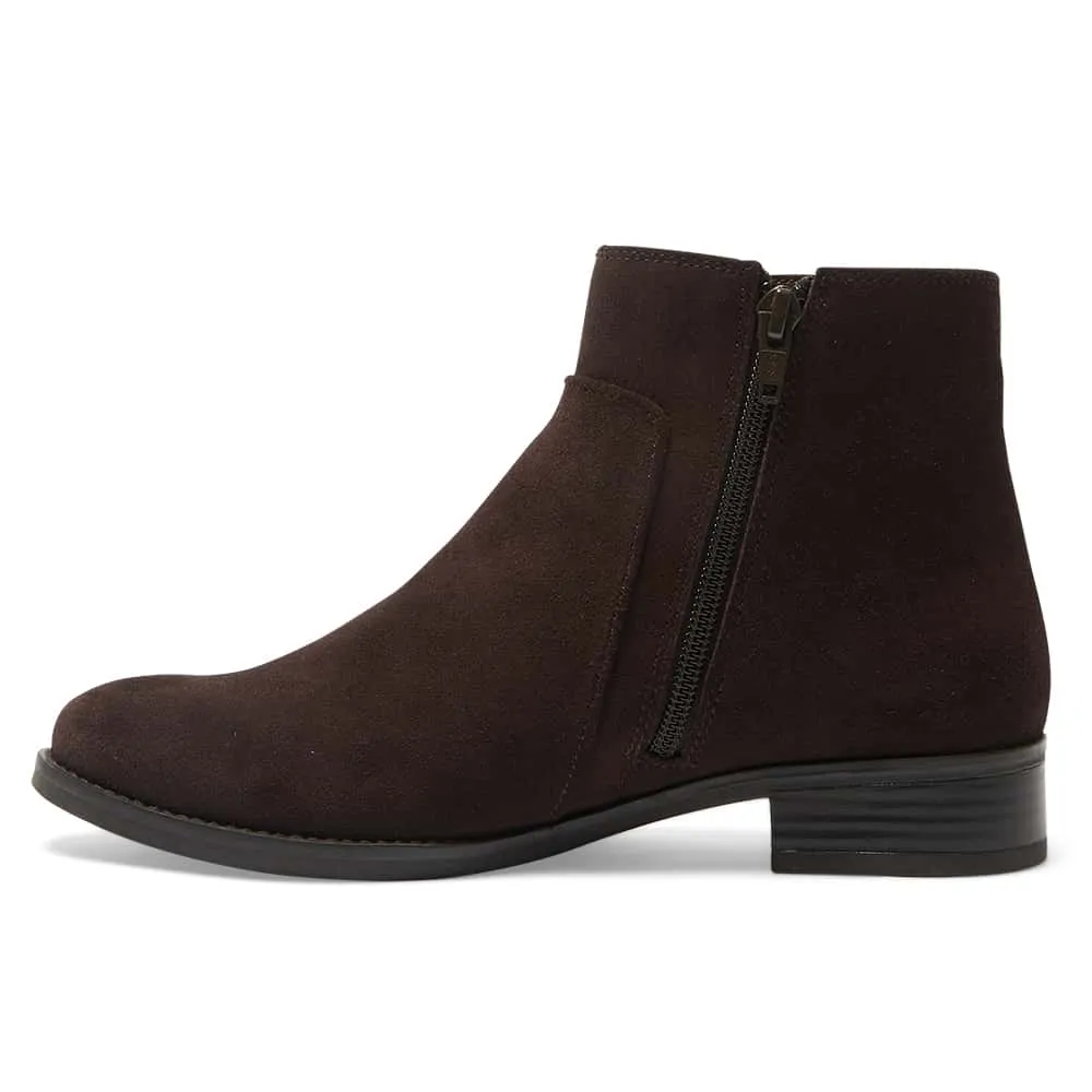 Glasgow Boot in Chocolate Suede Suede