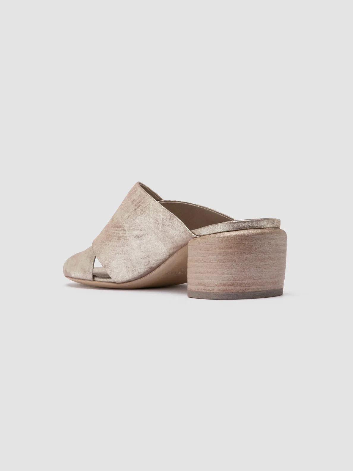 HADRY 007 - Gold Leather Slide Sandals
