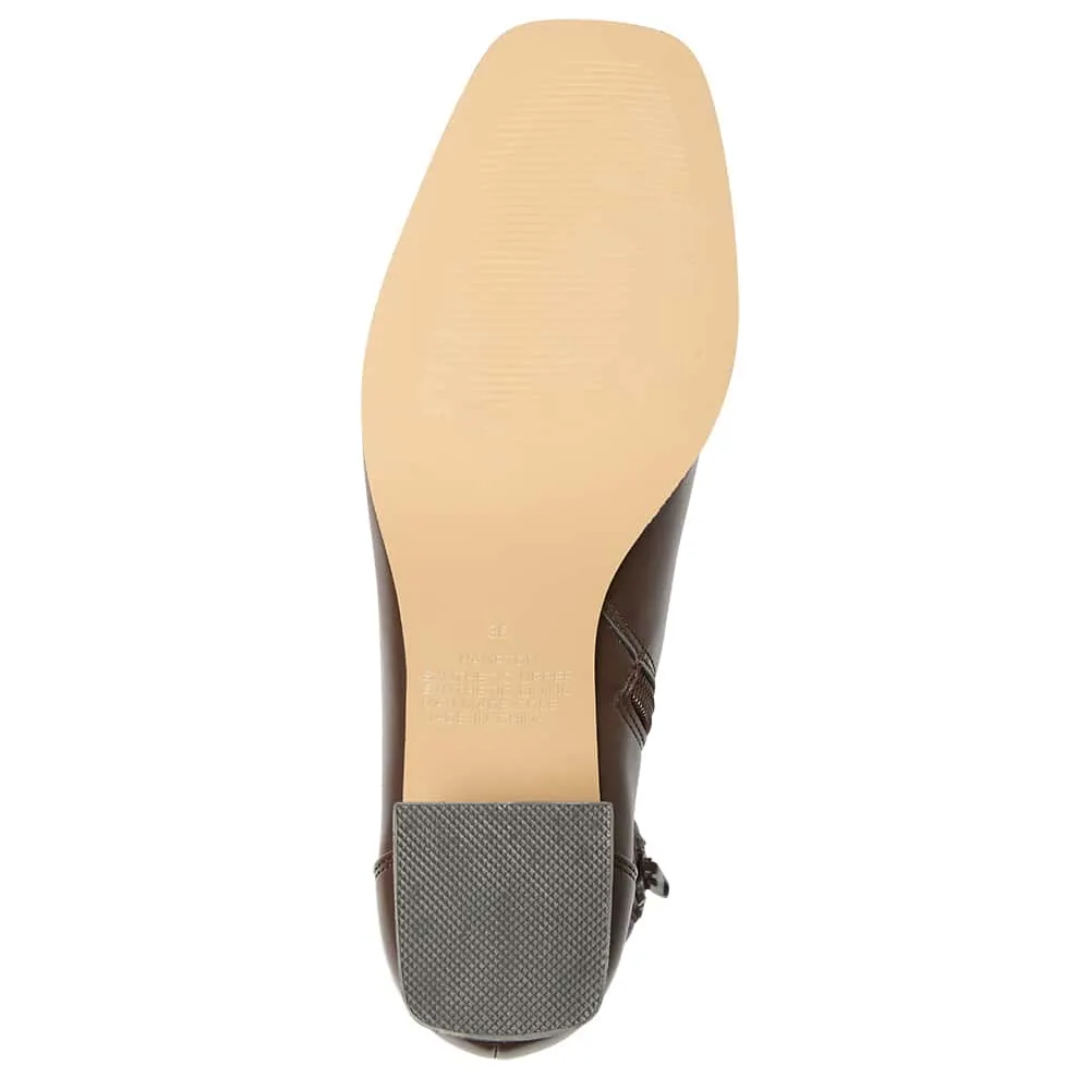 Hampton Boot in Chocolate Stretch