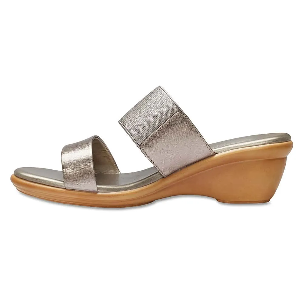 Horizon Heel in Pewter Leather