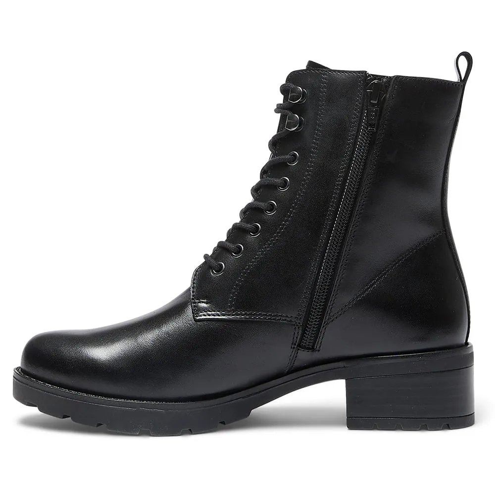 Inferno Boot in Black Leather