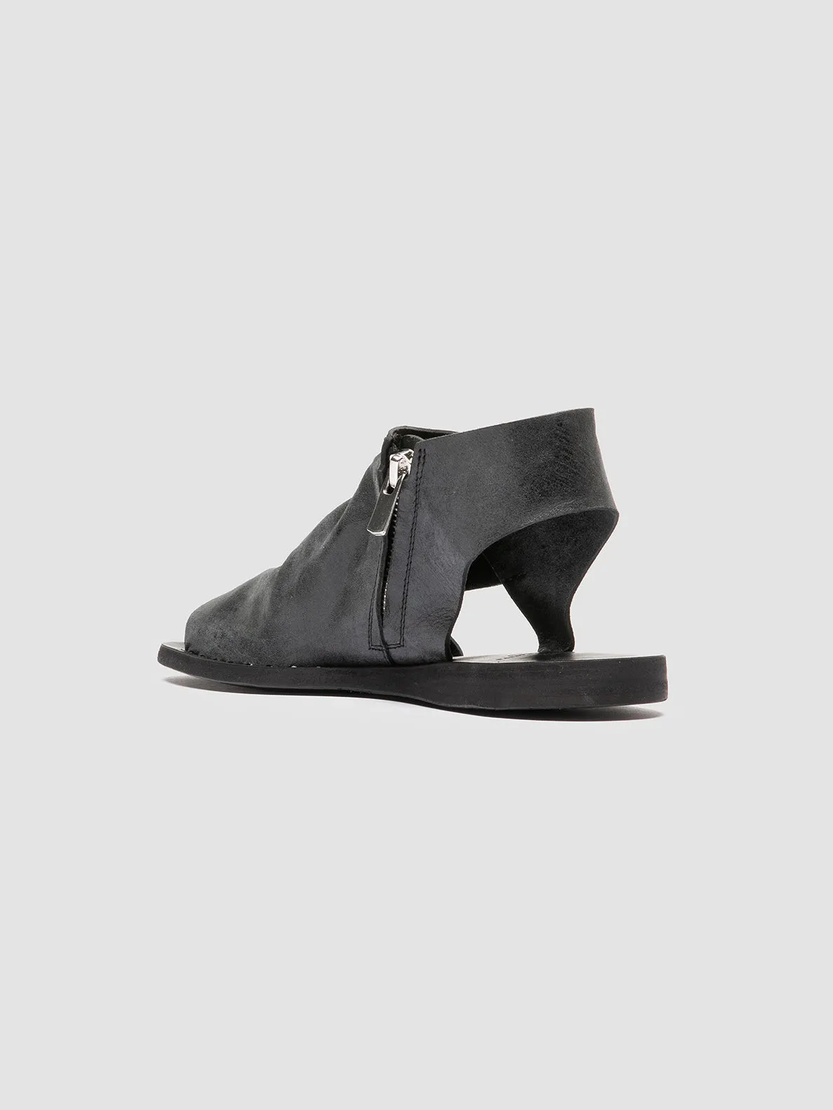 ITACA 033 - Black Leather Sandals