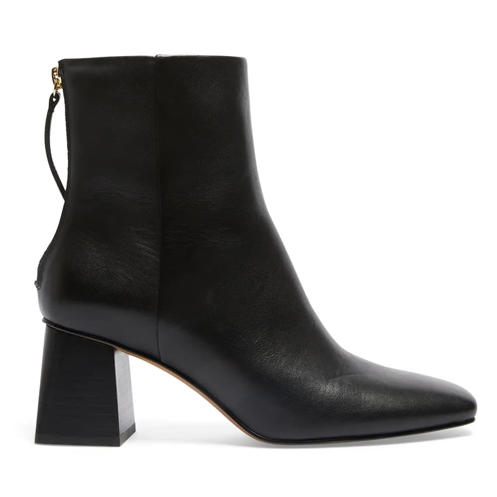 Kade Boot in Black Leather