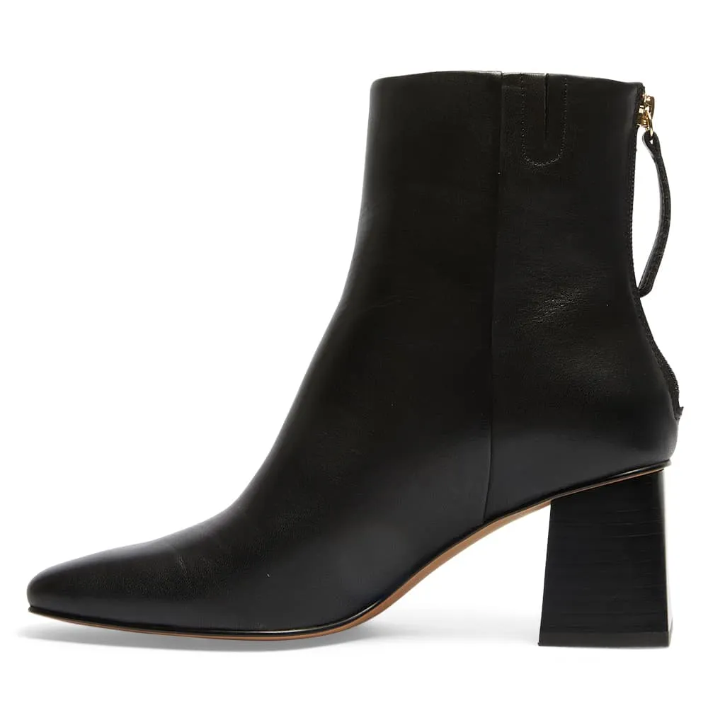 Kade Boot in Black Leather