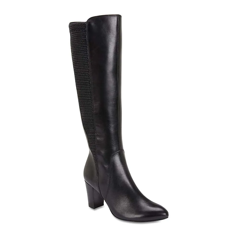 Knight Boot in Black Hi Shine Leather