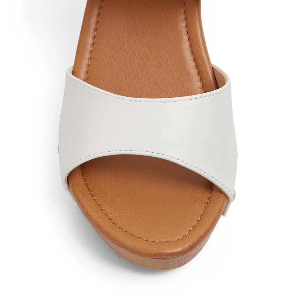 Lana Heel in White Smooth