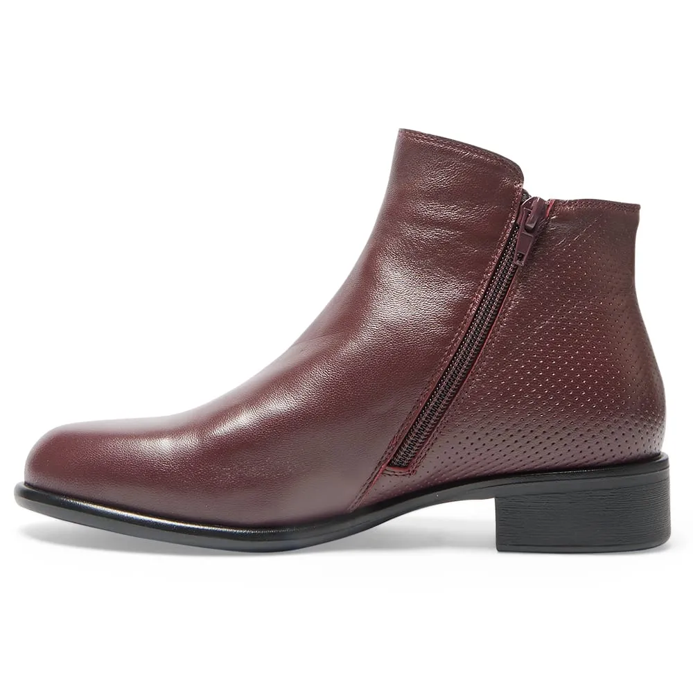 Lorenzo Boot in Wine Glove Leather