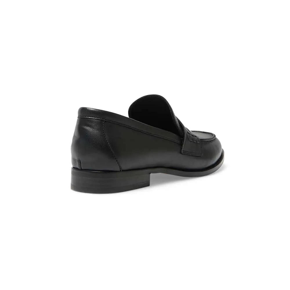 Mabel Loafer in Black Leather
