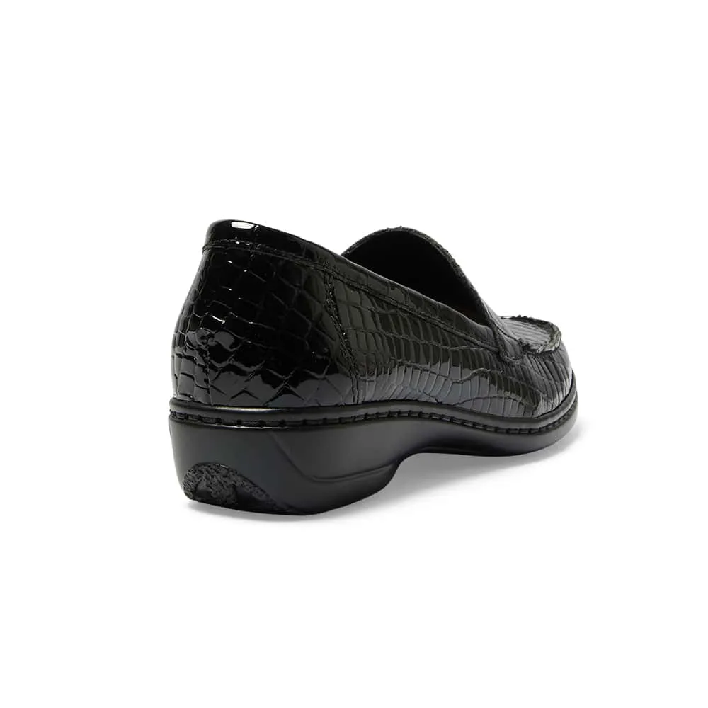 Maestro Loafer in Black Croc